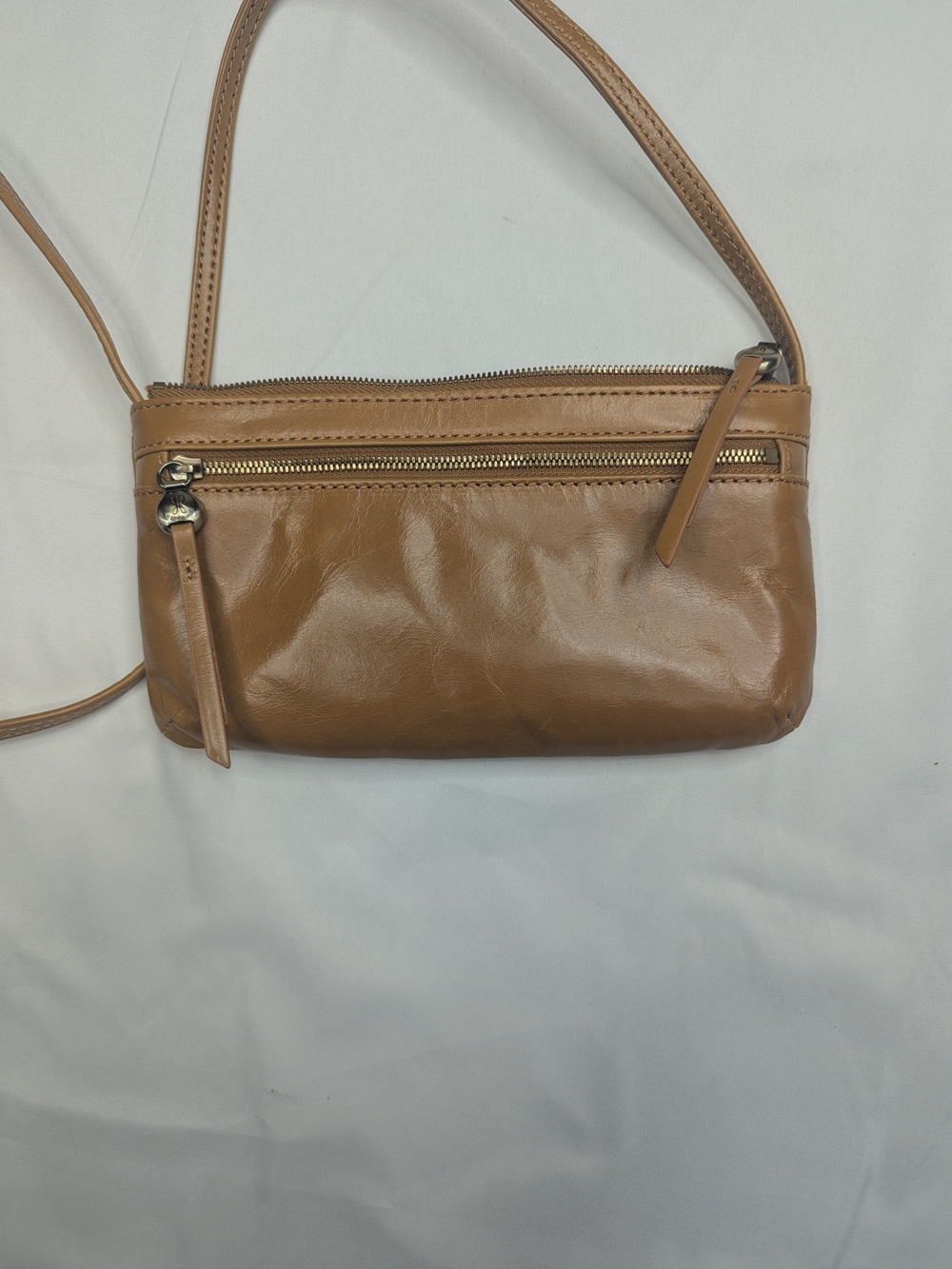 HOBO International Tan Leather Crossbody Pouch / Purse - Picture 4 of 16